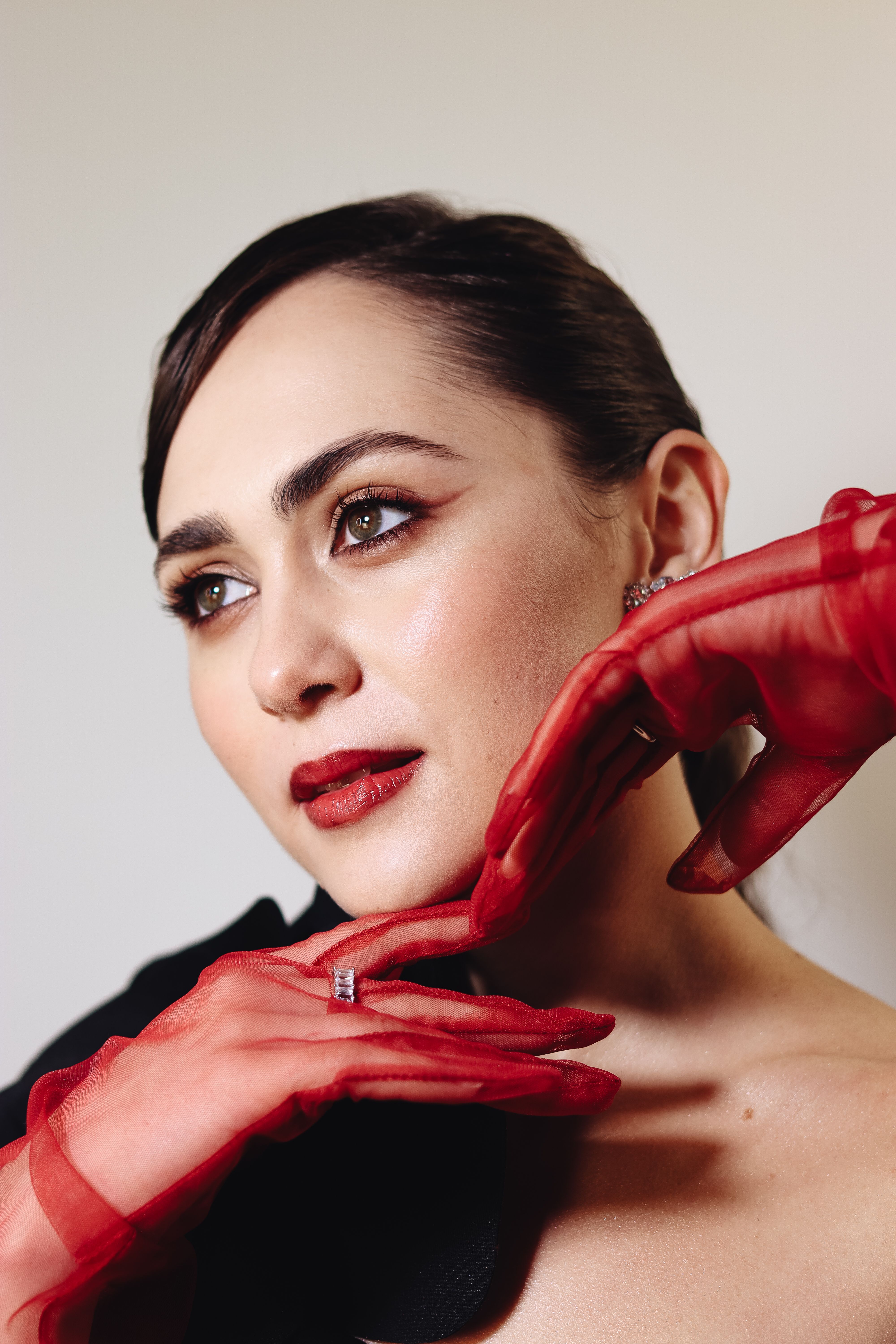 Make-up and hair by Sofiia Tovkun