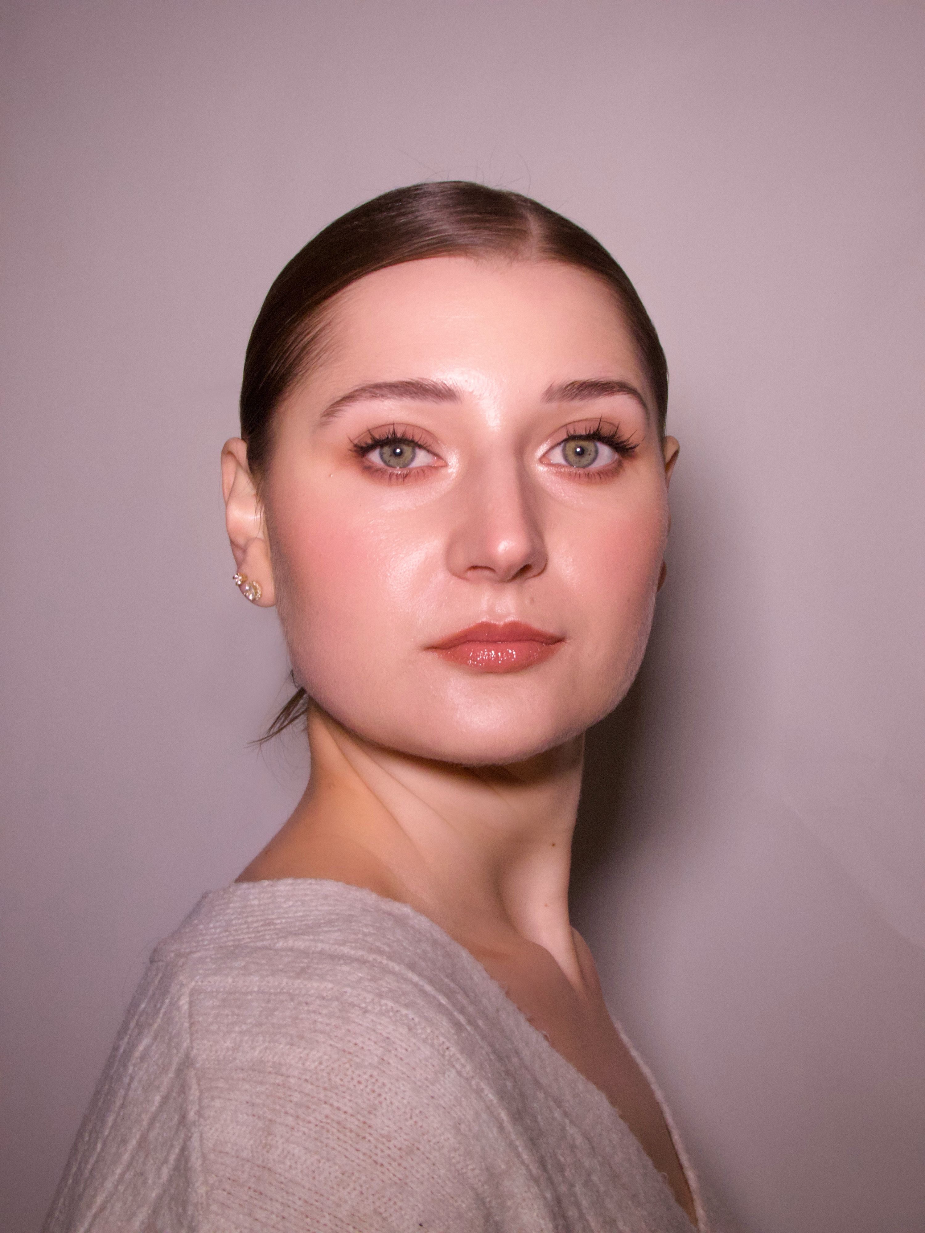 Make-up and hair by Sofiia Tovkun